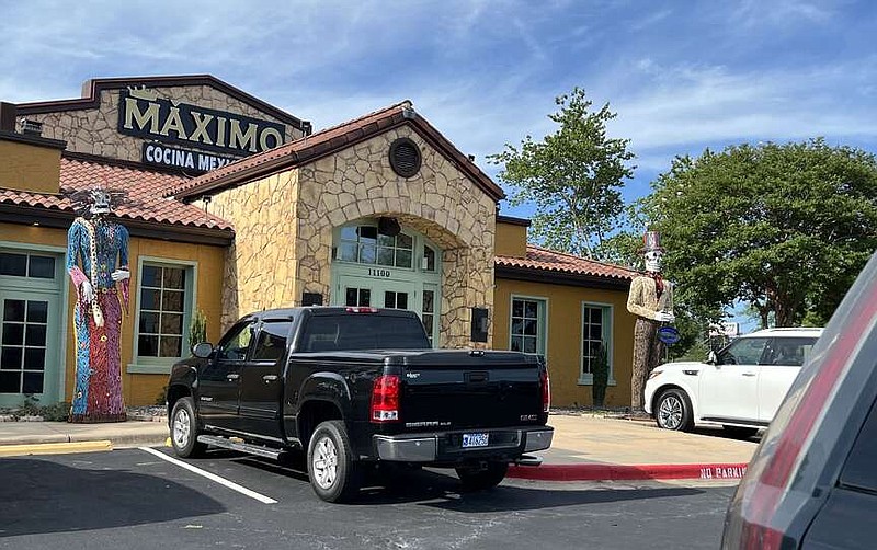 Maximo Cocina Mexicana took over the former Romano's Macaroni Grill in west Little Rock.
(Arkansas Democrat-Gazette/Eric E. Harrison)